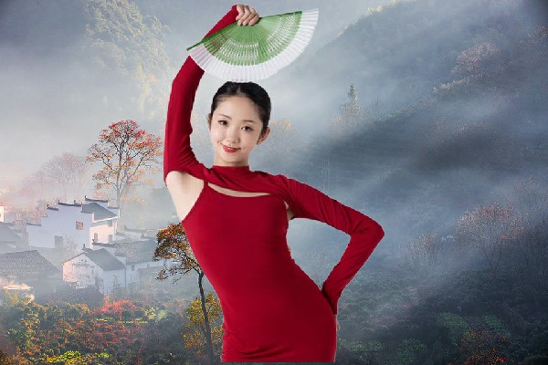 龚向夏获得册村镇舞出精彩演员，澹台兄妹
