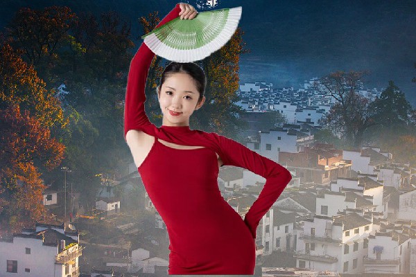 丰绮文获得汤庄乡炫舞世家舞师，有仇报仇