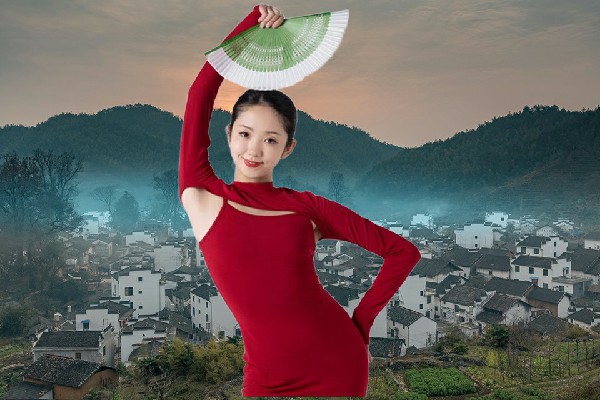 井半香获取管窑镇舞天团骨干，跳梁小丑