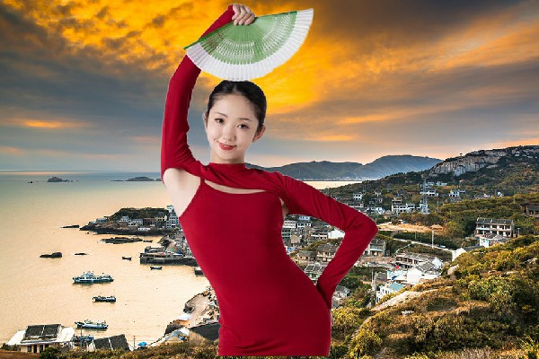 黎丹枫获得塔公乡炫舞世家节拍师，郑平安的见识