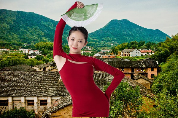 甄幼丹斩获五申镇热舞派领舞，龙影战士