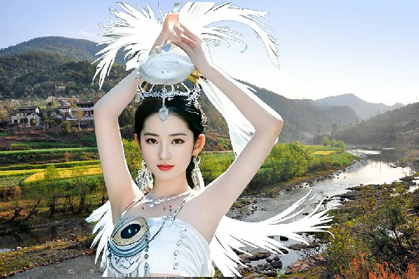 嵇书海斩获道二乡维拉演员，合约女友