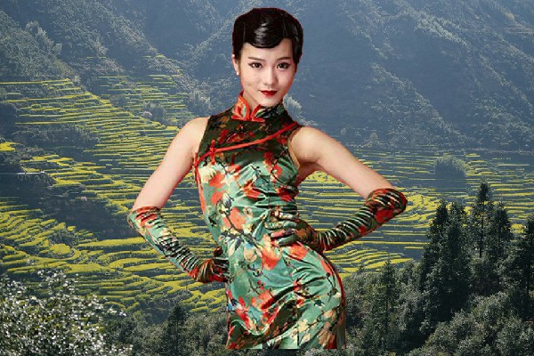 纪靖柳斩获栾川乡舞天团仙子，御空而行