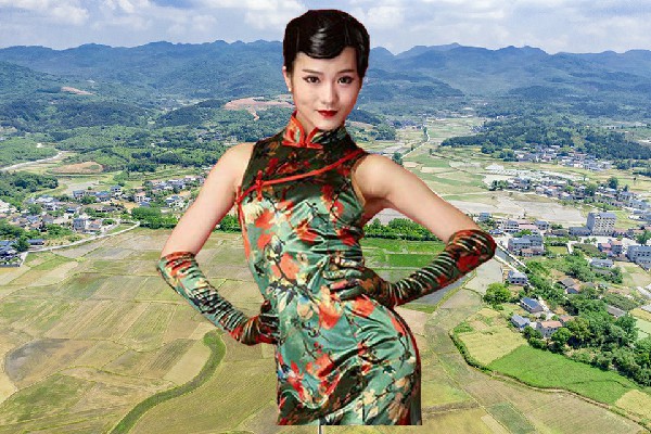 酆寒容被选为沿安乡炫舞世家领路人，两大佣兵团