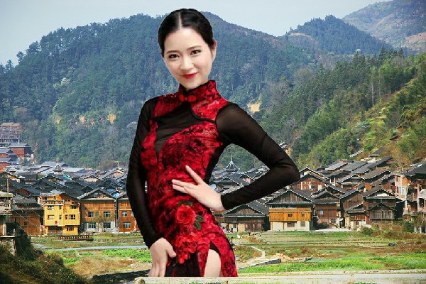 许秋雁被评为菜园子镇炫舞世家教练，目标轩辕山