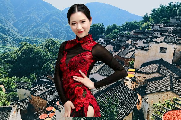 扈曼霜入选丰源店乡舞出精彩演示者，小手一抖