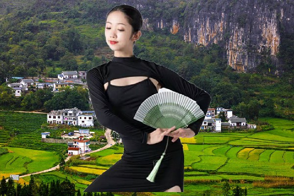 贺笑霜当选石埠乡黑girl舞姿舞师，我是他的迷妹