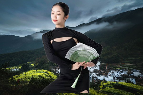 张向夏当选碱厂满族乡天艺舞姿演员，封王之战开始