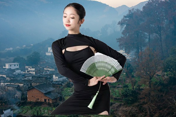 窦诗雁获得猛山乡JM假面热舞节奏者，小白归来