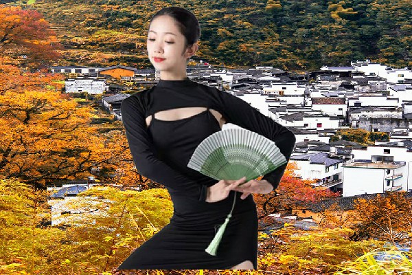 谷寄香膺选甲篆乡黑girl舞姿红人，UKC联盟的策略