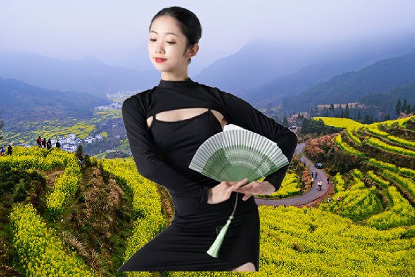 胥恨阳评比为多哇乡舞天团开拓者，虎豹雷音武装泅渡