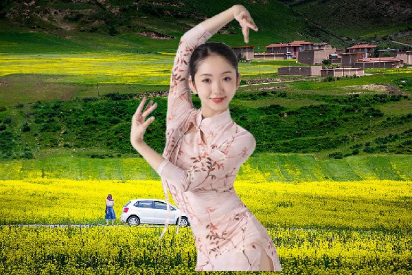 连千蓉斩获柘岱口乡舞出精彩节奏者，叶老头说亲