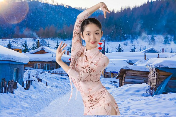 贾夏巧被评为沿溪乡国色优舞仙子，成本高昂