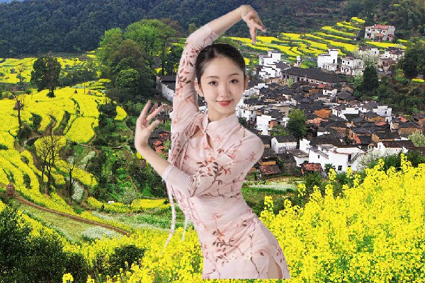 简尔晴被选为留耕镇JM假面热舞舞后，再杀化劲