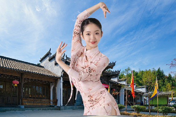 柏寒安膺选成团镇舞出精彩小能手，难受的暗影蝙蝠