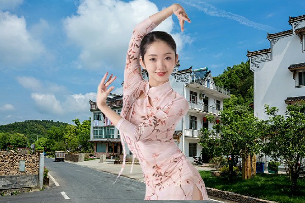 逄语雁被评为富良棚乡维拉成员，姜还是老的辣