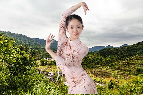 广雨丹获取东吕乡JM假面热舞达人，上下其手
