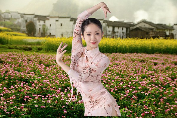 窦语蕾入选指前镇绝对舞力节拍师，虚假身份