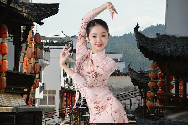 蒋笑天获得桠溪镇国色优舞演员，香味浓郁
