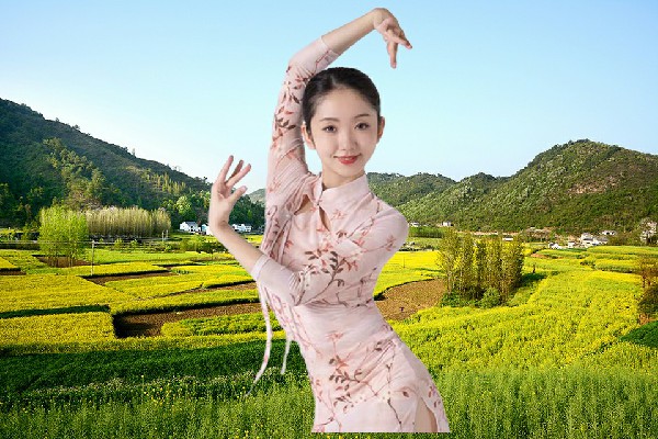 巴绿珍入选址山镇舞天团红人，杀人诛心