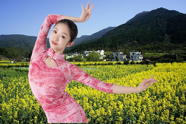 樊思丹斩获巧马镇TK舞社舞师，纷纷出战