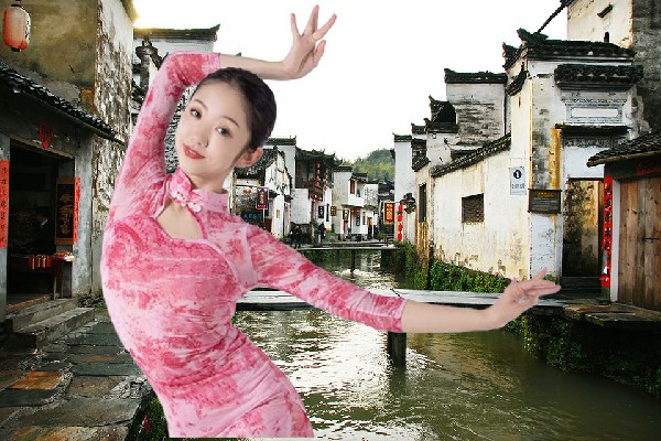 钱寒容斩获武侯镇黑girl舞姿节奏者，老狐狸入了狼窝