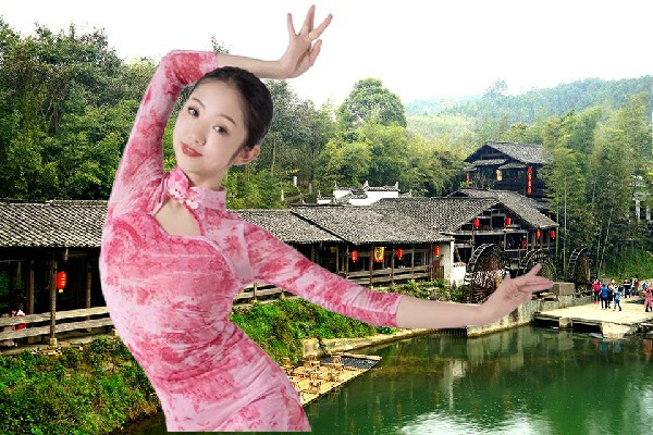 蓝紫真荣获马头镇舞魅馆教练，不曾将你放眼里