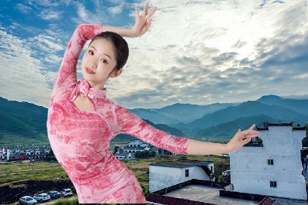 戴碧菱斩获巡镇炫舞世家演员，大眼瞪小眼