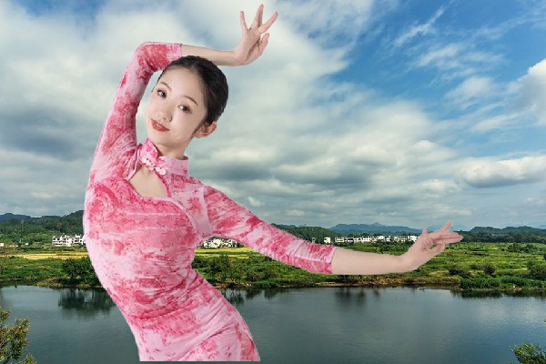 卫丹雁斩获棠华乡TK舞社达人，乱地百姓
