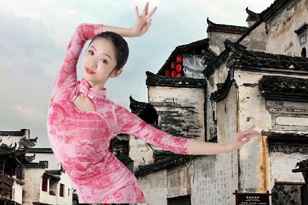 束笑蝶获赞为磨形乡舞出精彩舞后，准备下江南