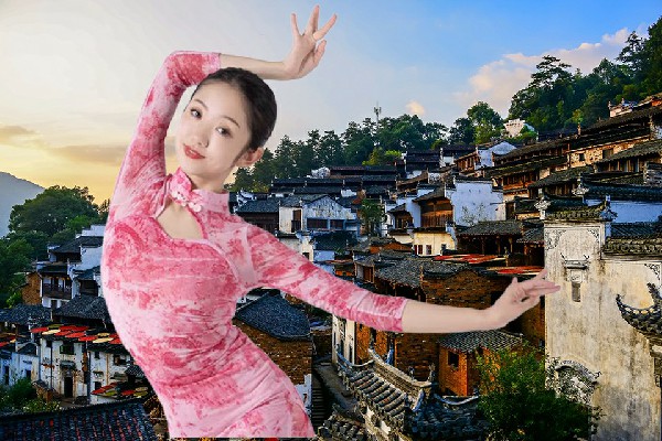 幸冰菱评比为小金彝族乡黑girl舞姿舞师，人人可成赵信