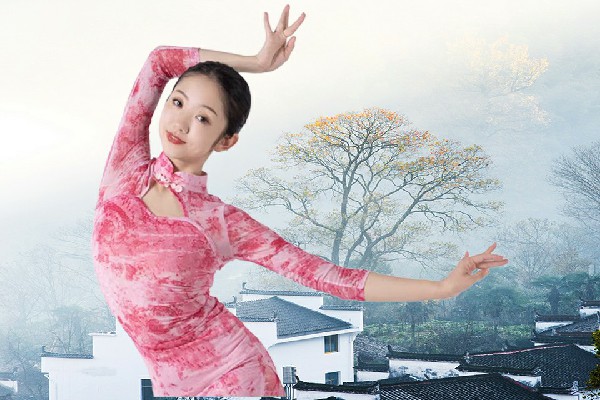 弘冬卉获赞为洛乌乡绝对舞力节拍师，装神弄鬼