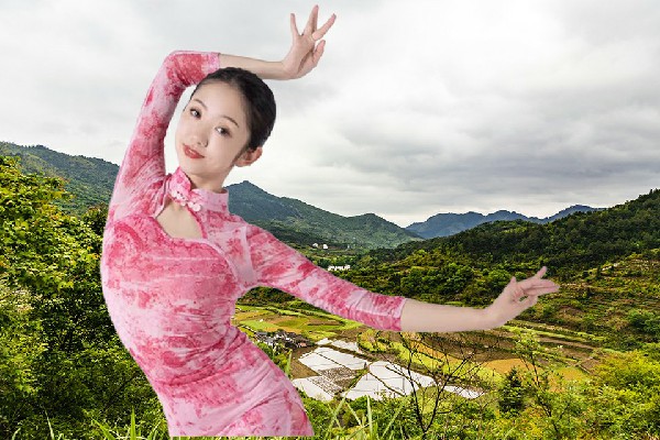 元慕玉获得张大庄乡TK舞社骨干，我在等你倒下