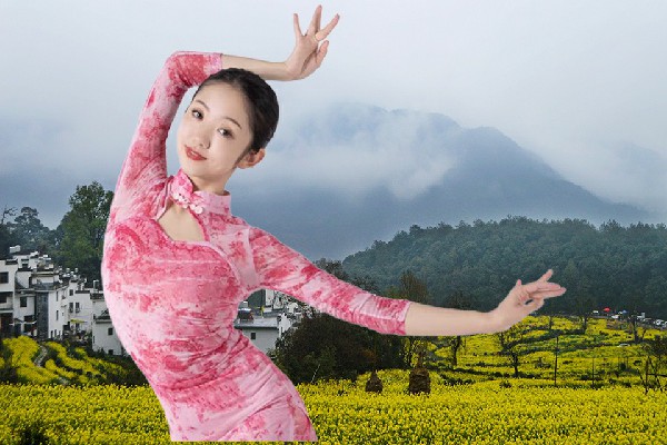 羊孤翠当选壮岗镇舞魅馆教练，是陷阱也要跳