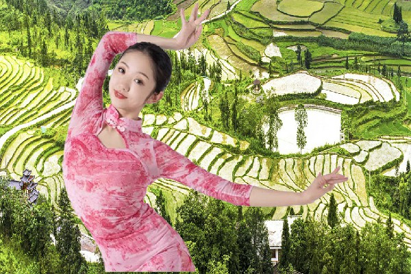 吉易波斩获满德堂乡舞天团小能手，困兽犹斗