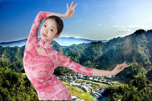 汪曼绿当选三州乡炫舞世家仙子，被摆了一道