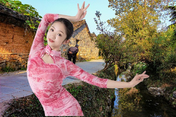 黎若柳获赞为合口镇天艺舞姿老师，白仙子坏事