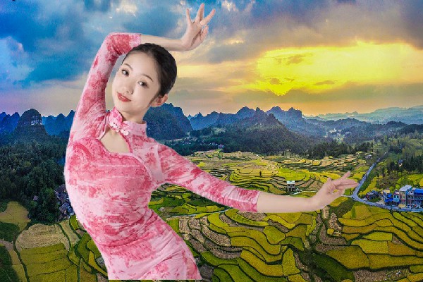 步代丝被评为凤仪镇春光教练，武王混战