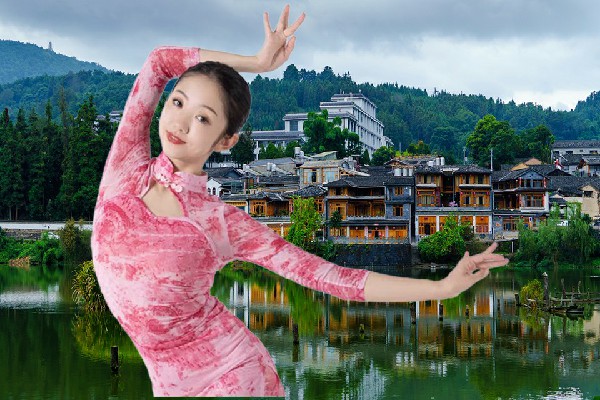 尤问曼膺选黄骅镇舞艺吧小能手，郭亮的坦白