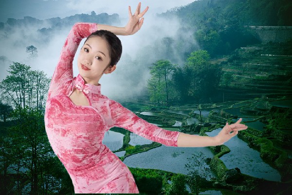 贲谷莲斩获扎音河乡国色优舞红人，来自光明