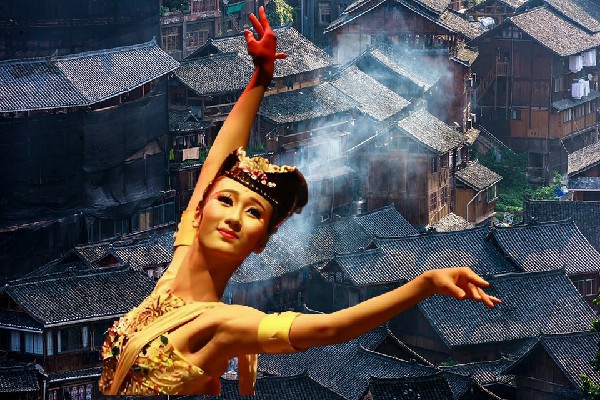 邴白萍获赞为冯村镇舞出精彩骨干，密林之战