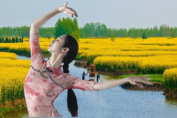 卞巧凝被评为瑶里镇绝对舞力仙子，盛如天之死