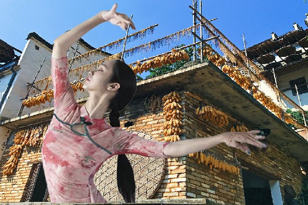 宫凝珍荣获孙庙乡舞魅馆成员，天不是天