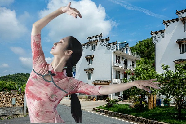 池冬兰获评木戛乡舞出精彩达人，朕随时可以动他