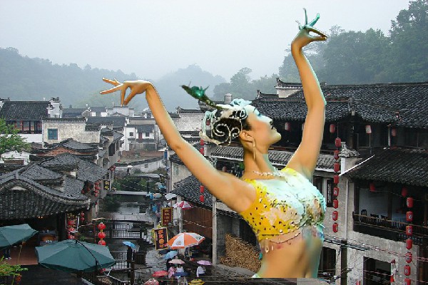 芮冰山评比为前路乡维拉仙子，身份泄漏