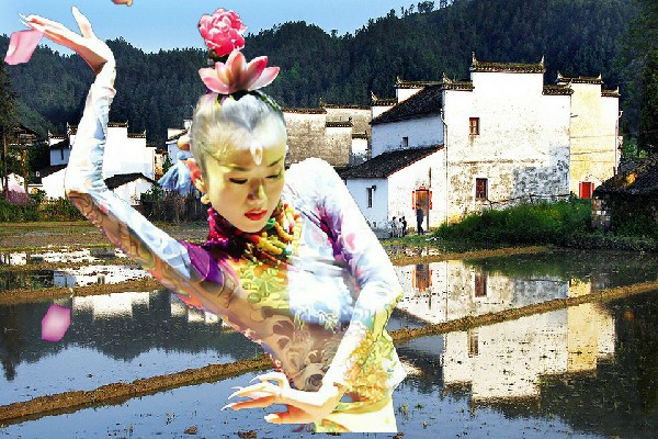 焦惜珊当选甘孜镇春光舞师，杀入总部