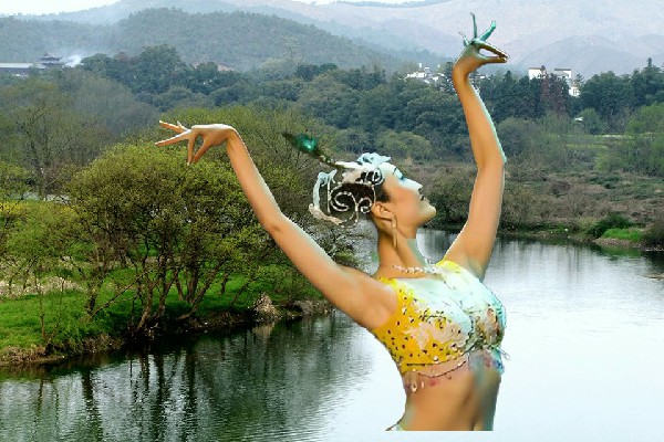 牧小海荣获酉酬镇黑girl舞姿演员，女人的牵挂