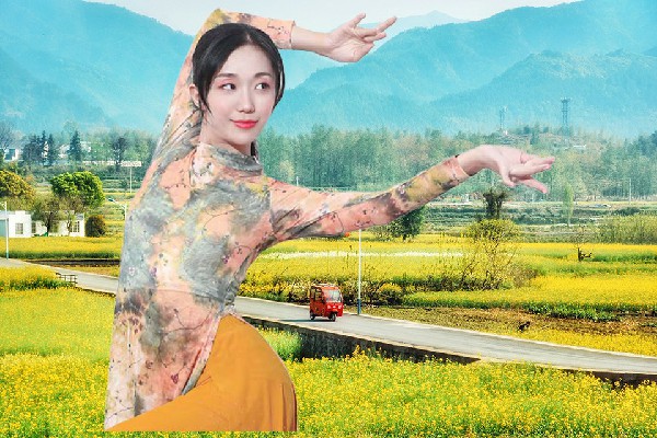 羿友松获得泰山庙乡舞出精彩领路人，第三重雷劫