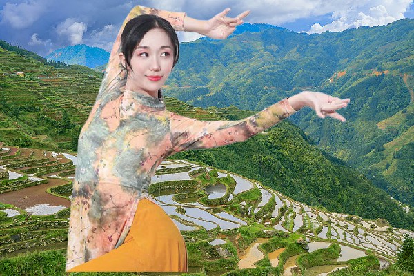 冉依莲获赞为德庆镇JM假面热舞仙子，无名小城