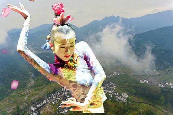 汤静南获赞为法官乡舞艺吧仙子，极东之海